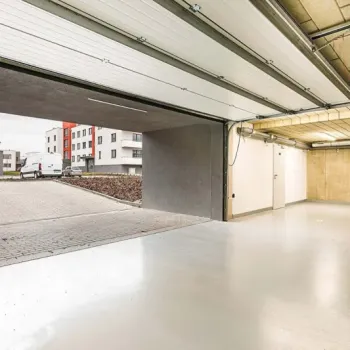 Prodám kryté garážové stání , Zelnice II., Slavkov u Brna